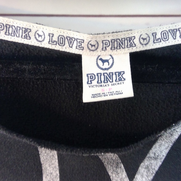 Victoria's Secret PINK Pullover - Picture 4 of 5